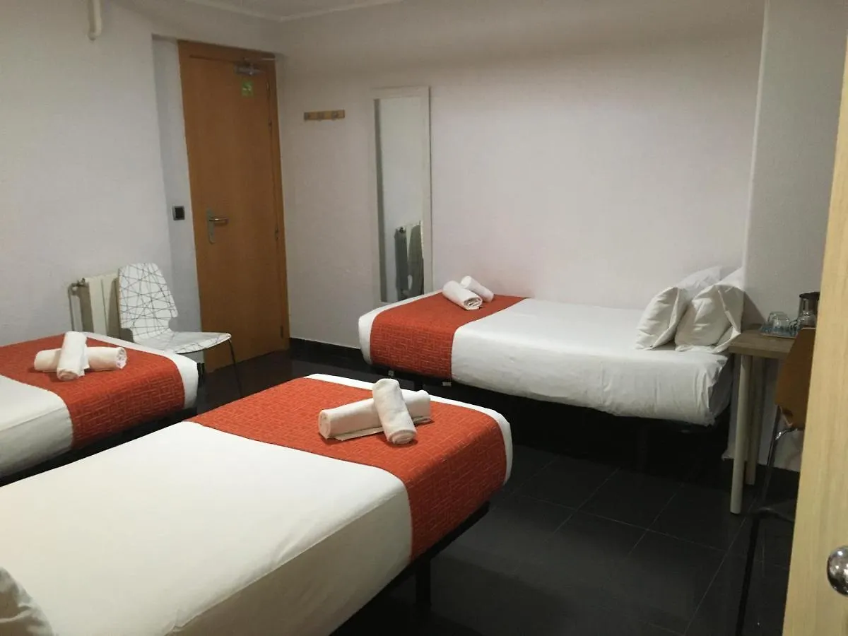 Hostal Levante Barselona 2*,