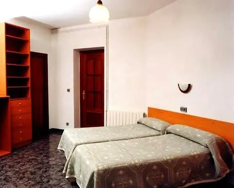 Hostal Levante Barselona 2*,